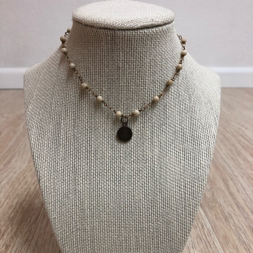 Coin Choker in Cream